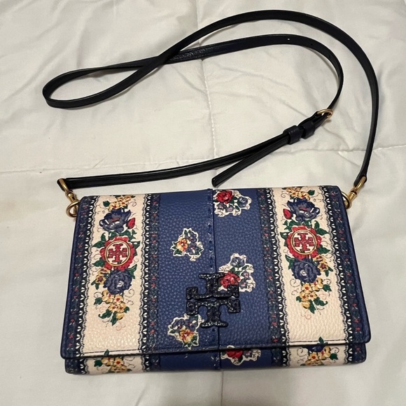 TORY BURCH
MCGRAW SMALL PEBBLED LEATHER - Picture 3 of 7